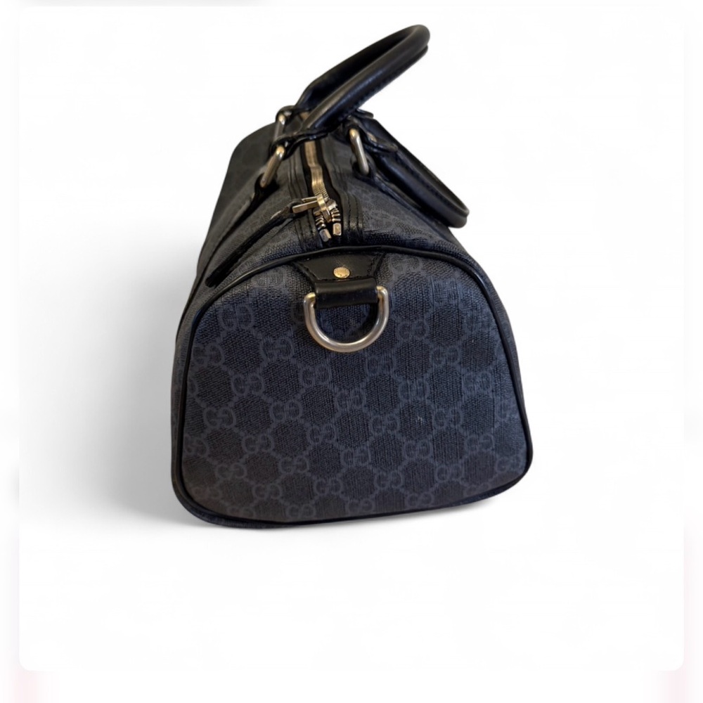 Gucci Monogram Black Duffel Bag - Picture 5 of 16